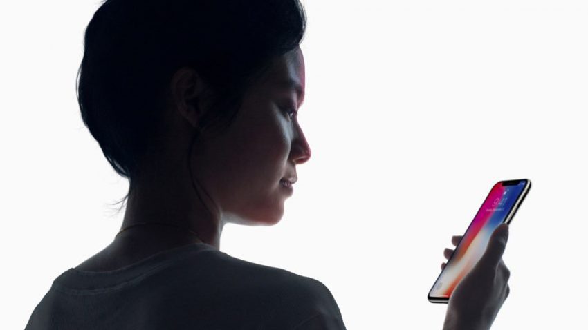 iPhone X : Apple dément la rumeur concernant la réduction des phases de test de Face ID
