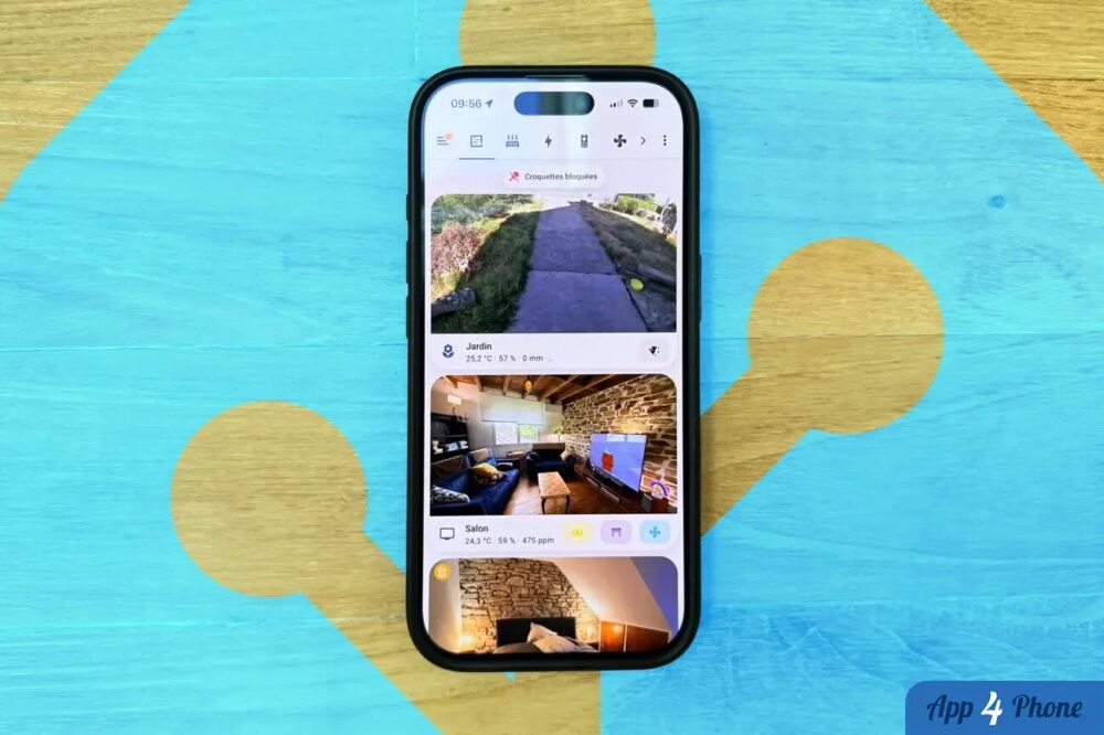 Deux écrans d’iPhone montrant l’app Home Assistant