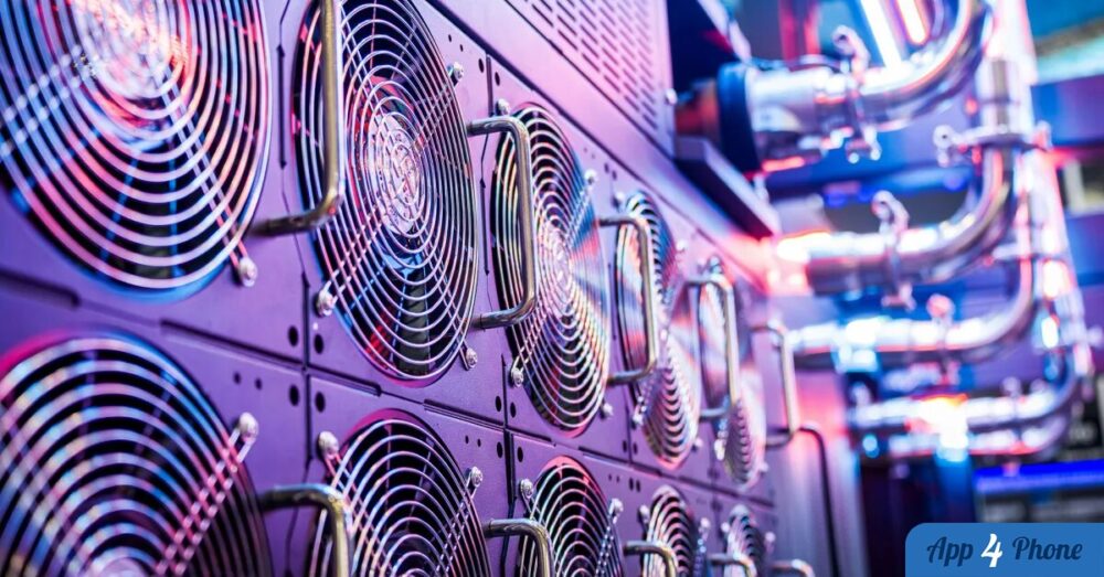 Serveurs informatiques équipés de ventilateurs dans une installation technologique