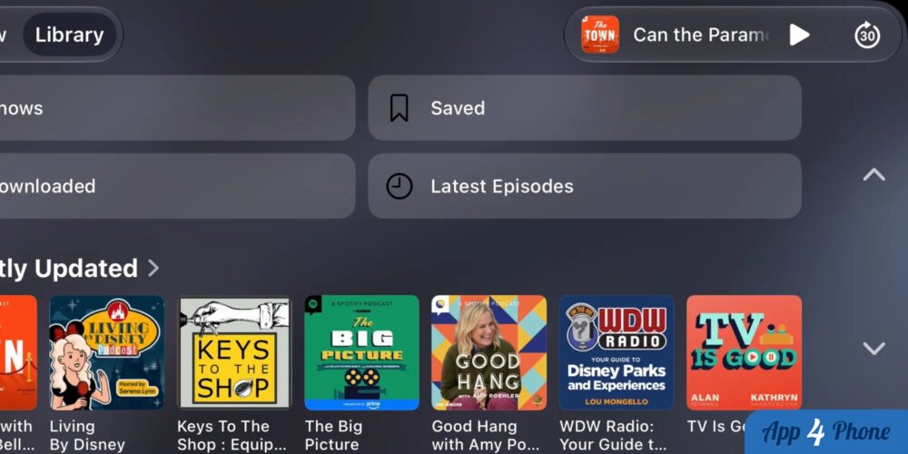 Interface Apple Podcasts affichant épisodes sauvegardés et récents