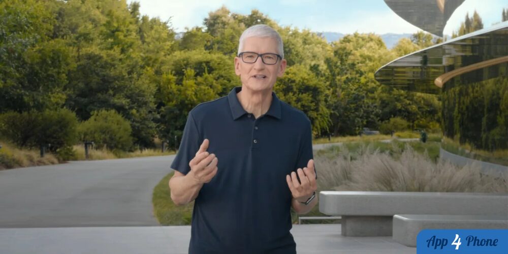 Tim Cook s’exprime devant le siège d’Apple à Cupertino