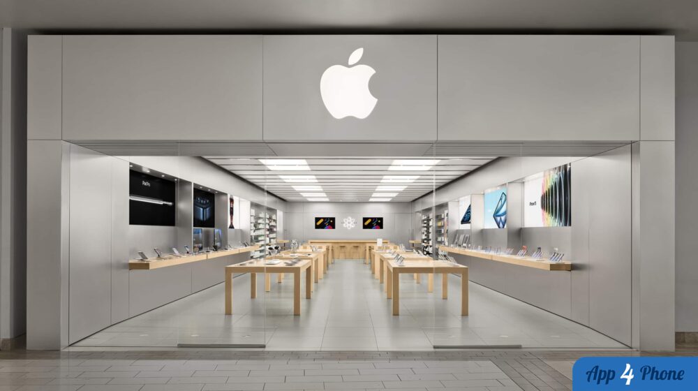 Illustration : iPhone Duo queues form days before the doors open