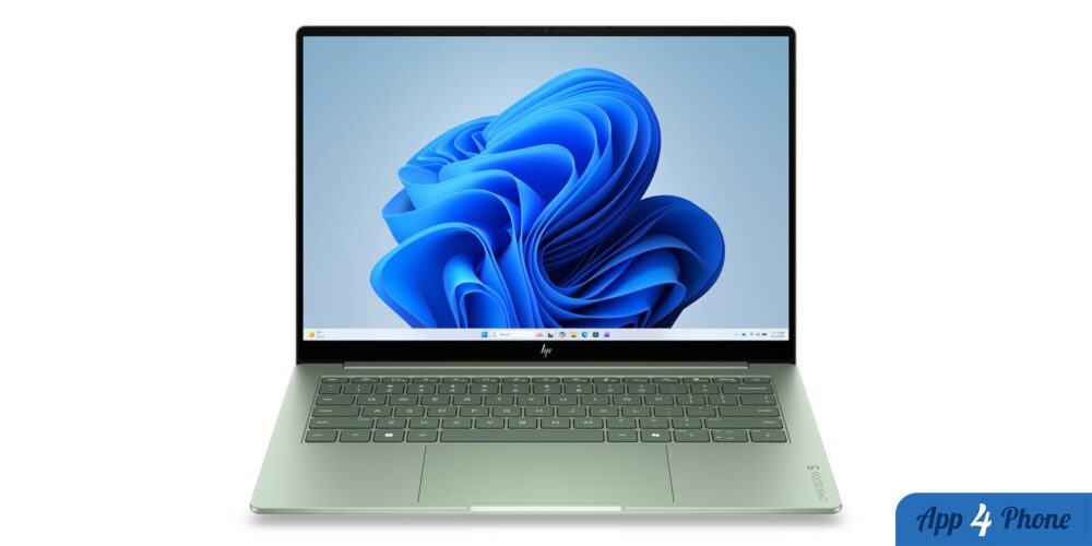 Ordinateur portable HP ouvert, avec clavier et écran Windows 11