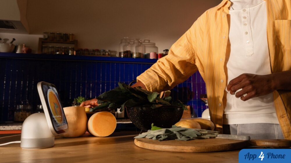 Appareil HomeView affichant une recette dans une cuisine