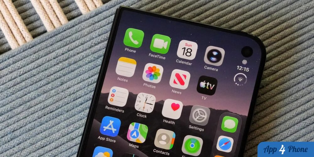 Gros plan d’un iPhone Duo affichant ses applications