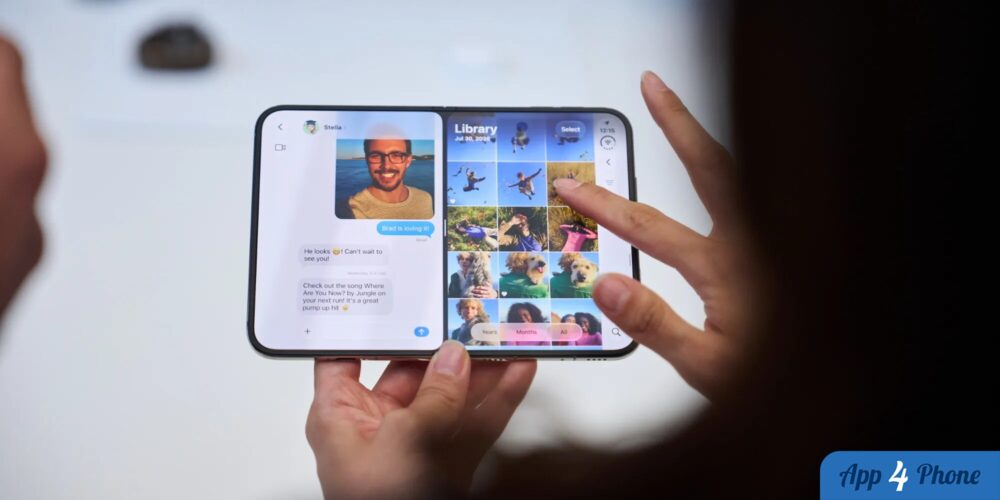 Smartphone pliable affichant une conversation et une galerie photo