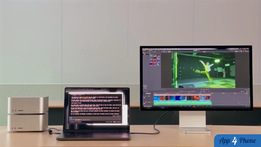 Deux Mac Studio entourent un ordinateur portable et un écran externe